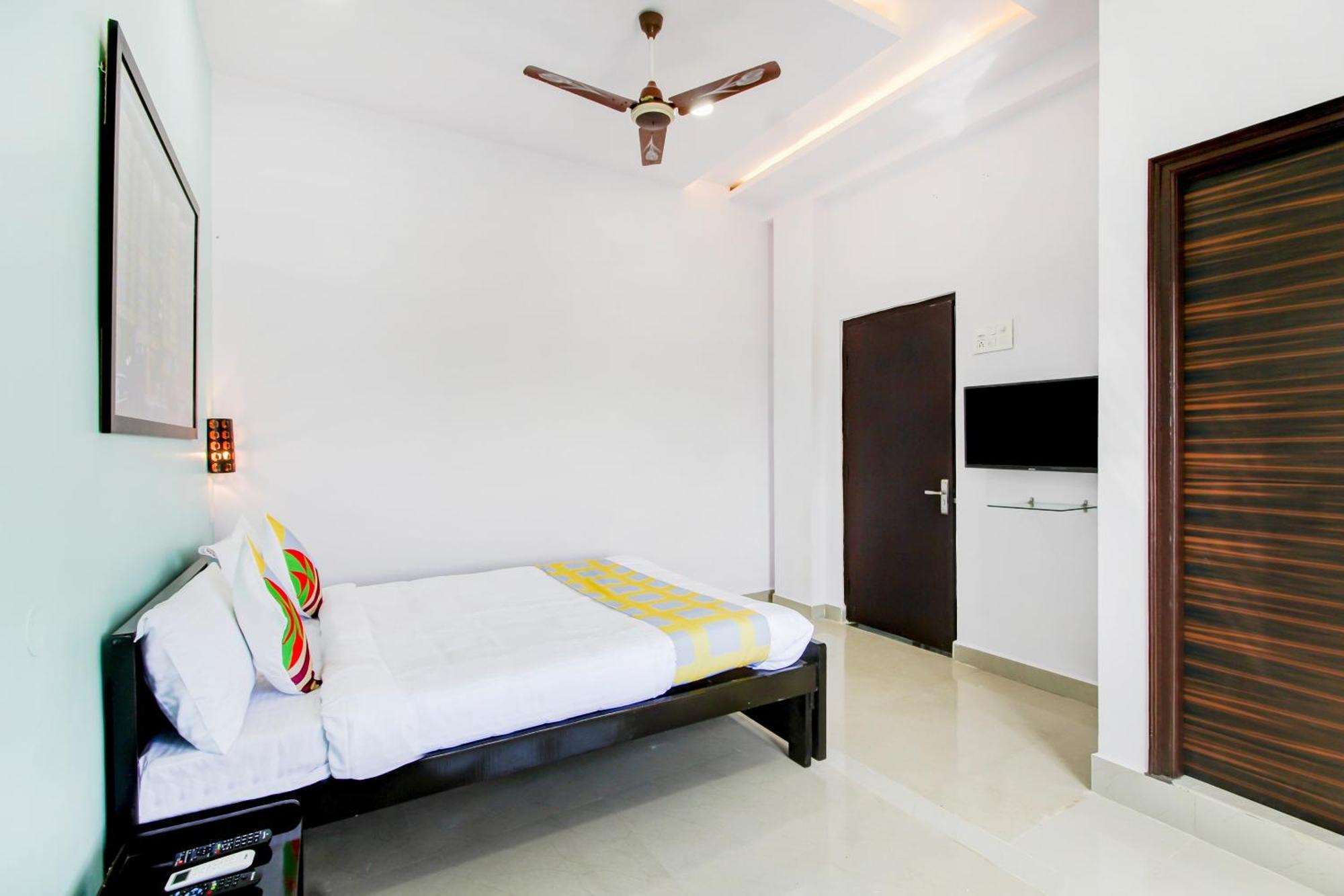 Hotel O Home Comfortable Stays, Near Aasam Gadh Current Office Sururnagar Экстерьер фото